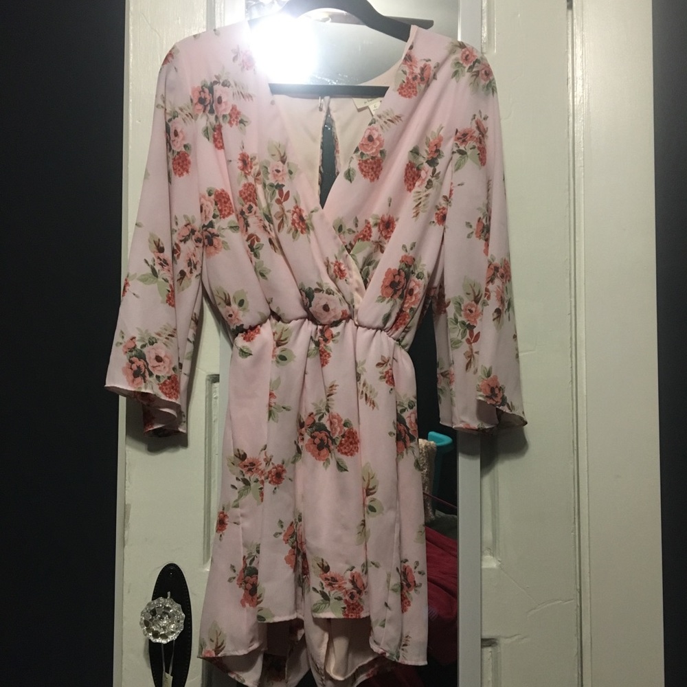 Romper - Picture 2 of 3